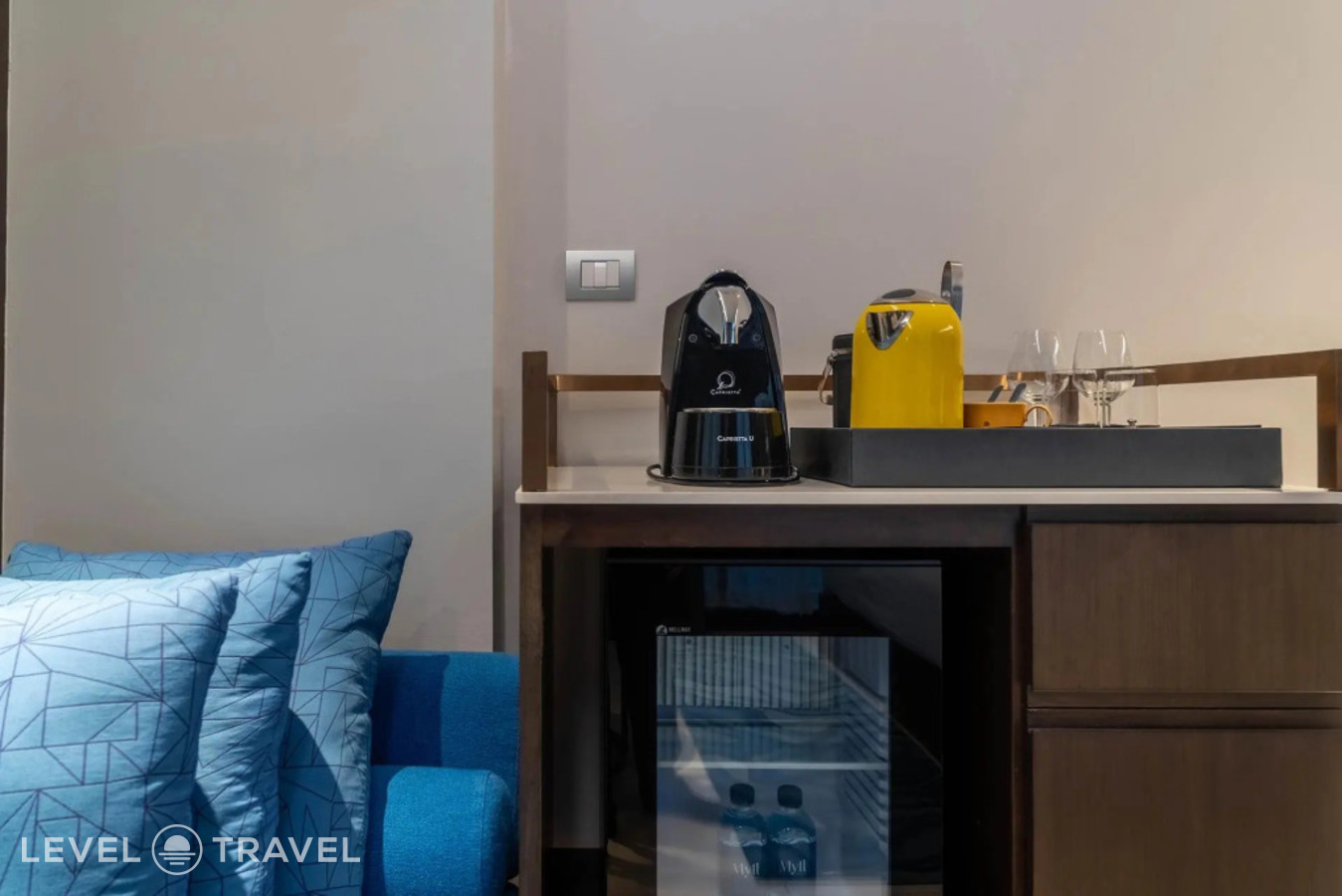 фотографии номера Двухместный полулюкс Urban двуспальная кровать отеля Mytt Beach Hotel в Таиланд(Центральная Паттайя) - фото №2