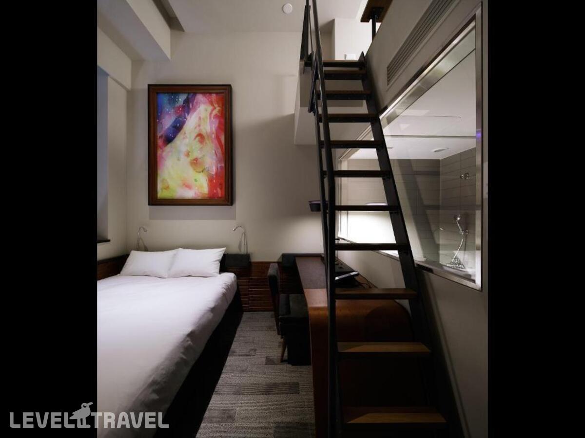 фотографии номера Двухместные Loft Villa Standard двуспальная кровать отеля Shinjuku Granbell Hotel в Япония(Токио) - фото №1