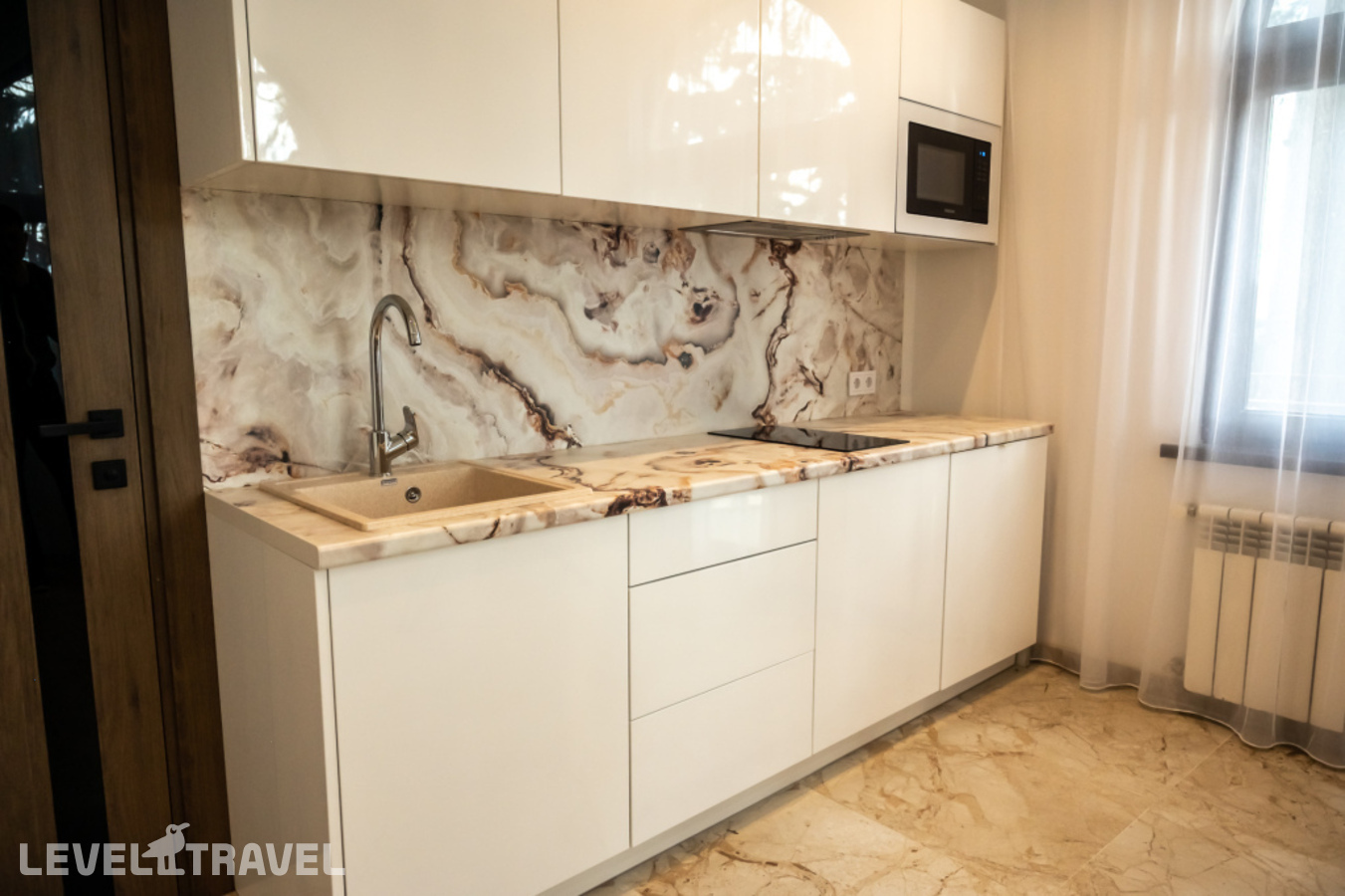 Апартаменты Deluxe с балконом и с видом на горы — фото 10
