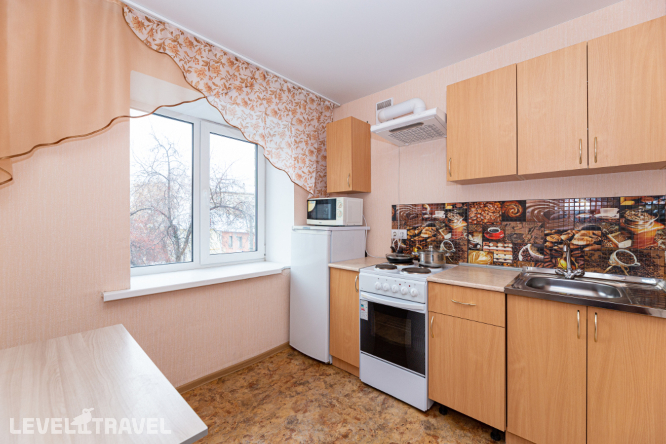 фотографии номера Одноместные апартаменты c 1 комнатой с балконом и с видом на город односпальная кровать отеля Отель Созвездие в Россия(Екатеринбург) - фото №2