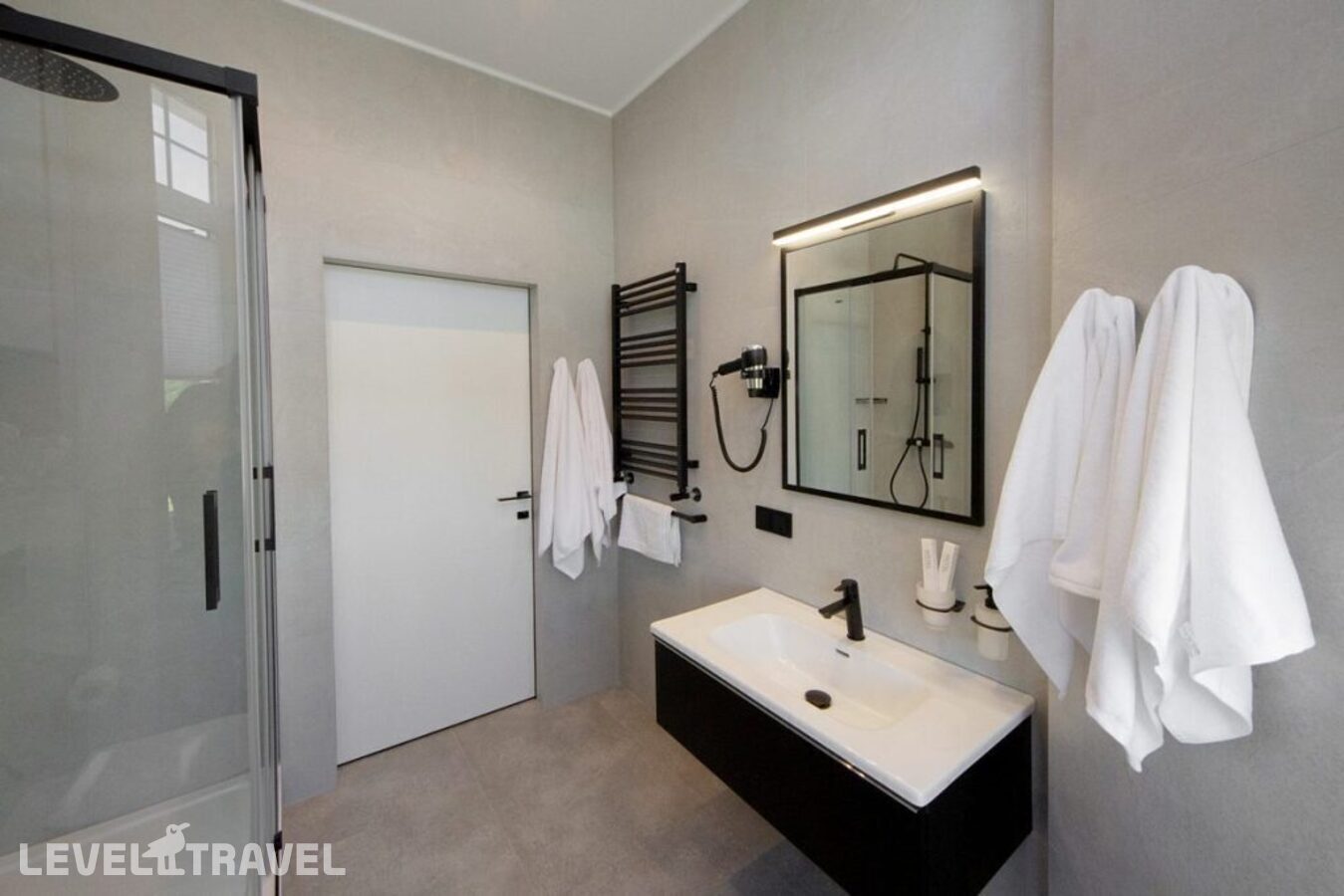 фотографии номера Апартаменты с балконом отеля 4Kaif Residence Style (4Кайф Резиденс Стайл) на улице Гагарина в Россия(Зеленоградск) - фото №9