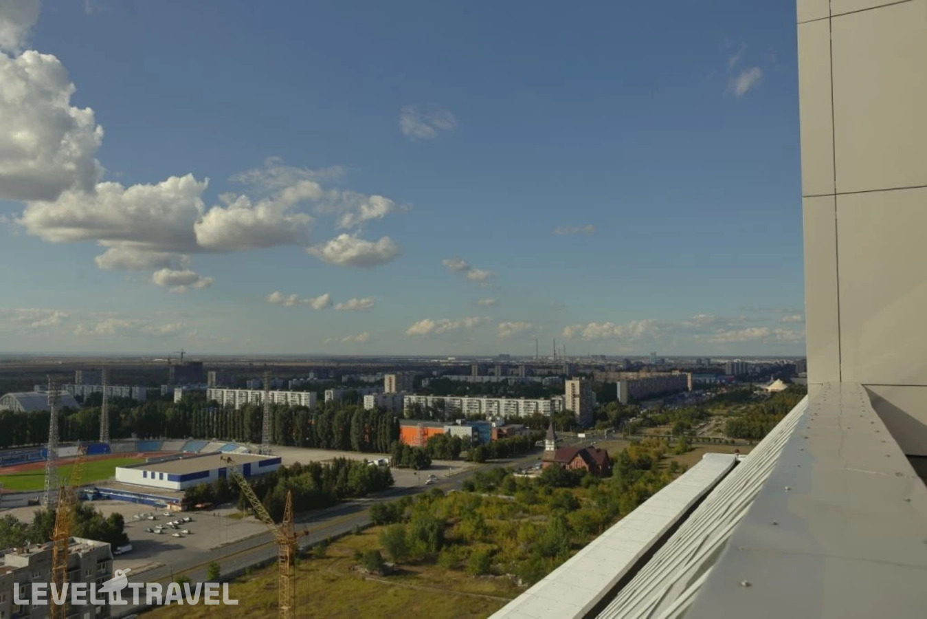 фотографии номера Полулюкс (две односпальные кровати) отеля Вега в Россия(Тольятти) - фото №4