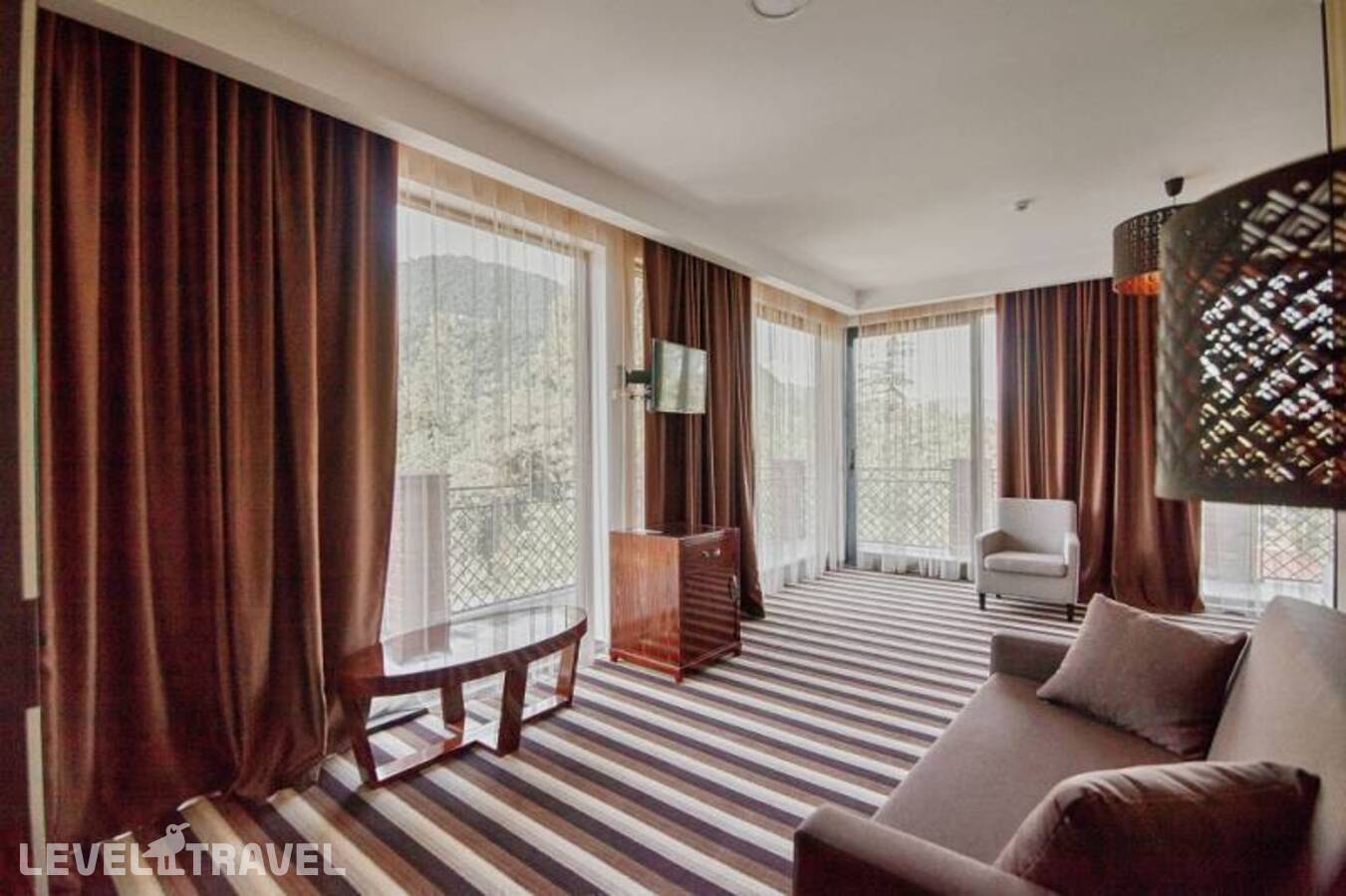 фотографии номера Люкс с видом на море отеля Афон Резорт (Afon Resort Black Sea Hotel) в Абхазия(Новый Афон) - фото №3