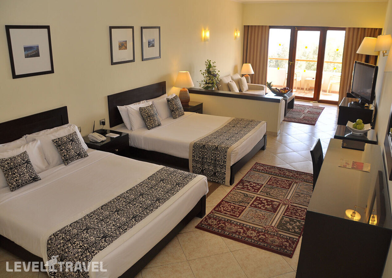 фотографии номера Полулюкс отеля Fort Arabesque Resort & Spa в Египет(Макади Бэй) - фото №1
