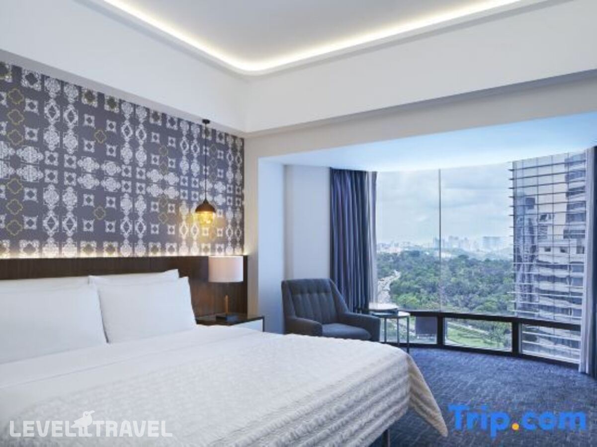 фотографии номера Двухместный номер Club Lounge Access двуспальная кровать отеля Le Méridien Kuala Lumpur в Малайзия(Куала-Лумпур) - фото №1