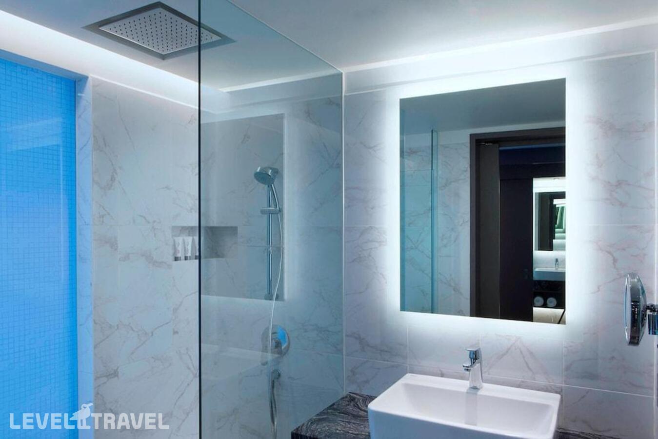 фотографии номера Двухместный номер Club Lounge Access 2 отдельные кровати отеля Le Méridien Kuala Lumpur в Малайзия(Куала-Лумпур) - фото №2