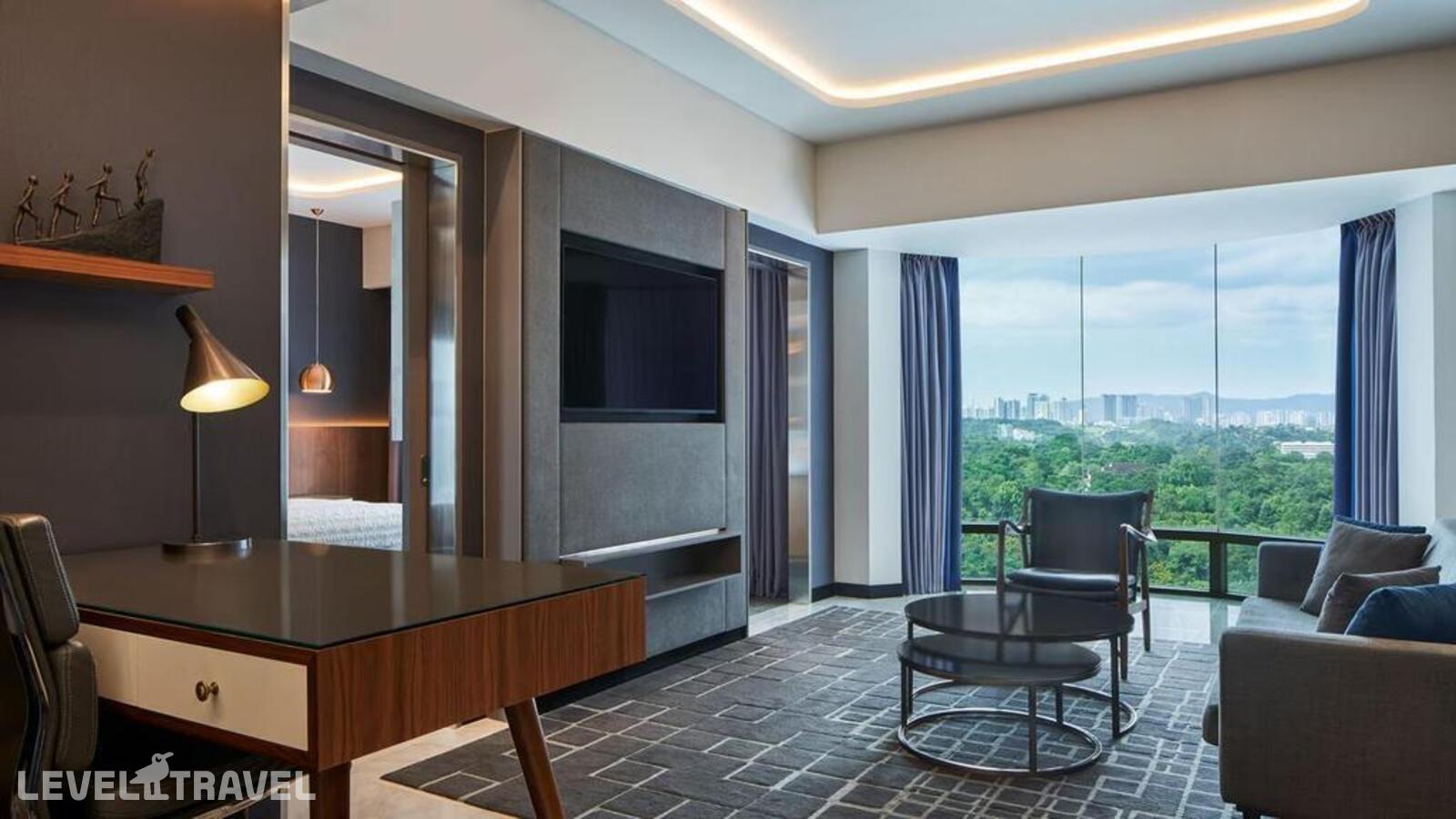 фотографии номера Двухместный люкс Le Meridien c 1 комнатой двуспальная кровать отеля Le Méridien Kuala Lumpur в Малайзия(Куала-Лумпур) - фото №2