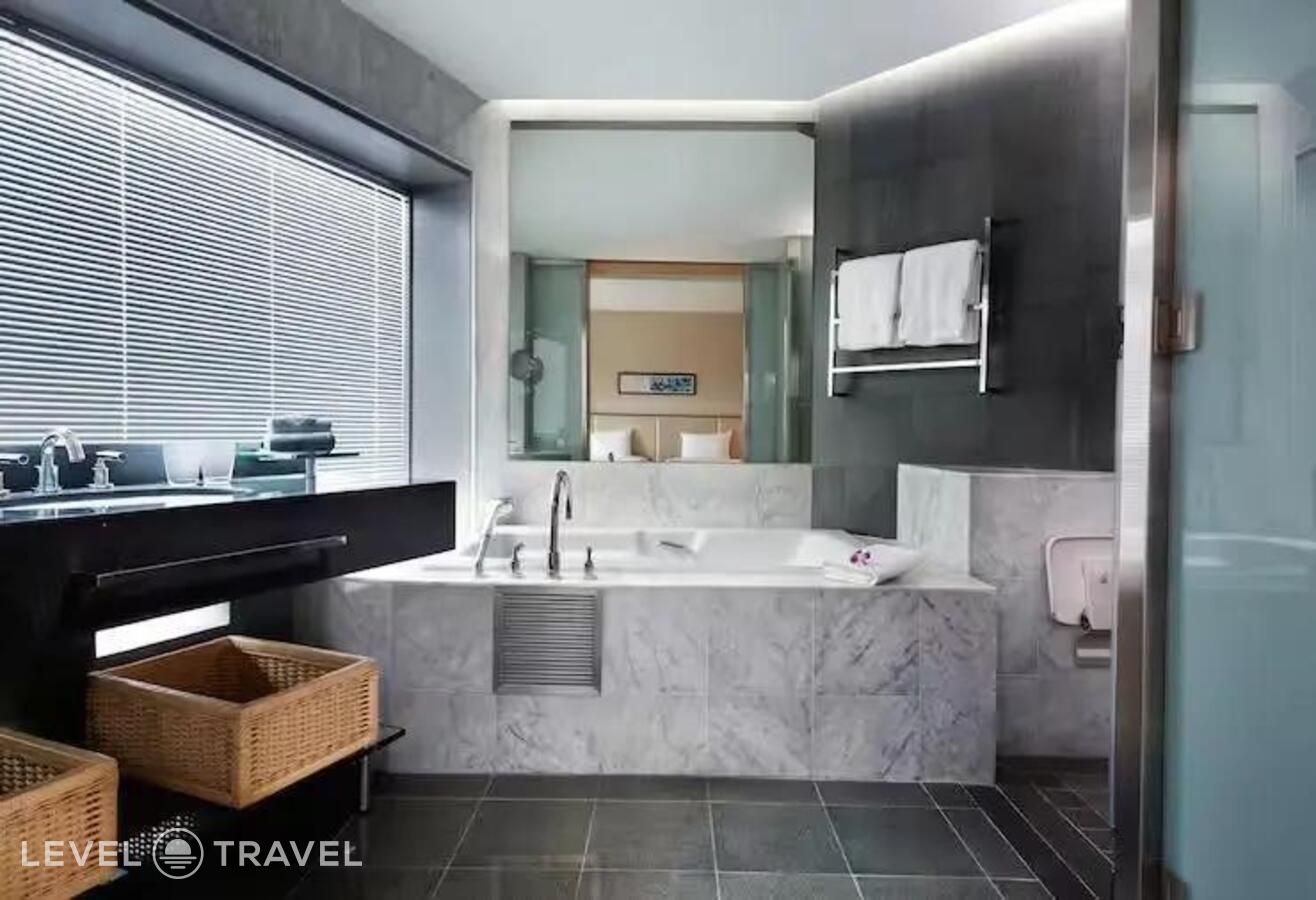фотографии номера Двухместный Plus номер Deluxe 2 отдельные кровати отеля Hilton Kuala Lumpur в Малайзия(Куала-Лумпур) - фото №3