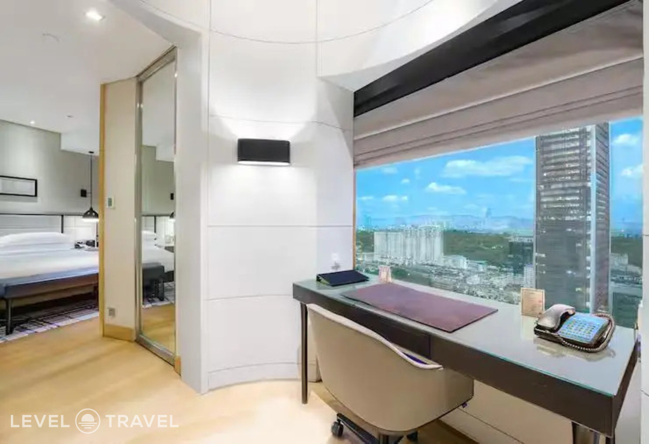 фотографии номера Двухместный люкс Grand Executive двуспальная кровать отеля Hilton Kuala Lumpur в Малайзия(Куала-Лумпур) - фото №5