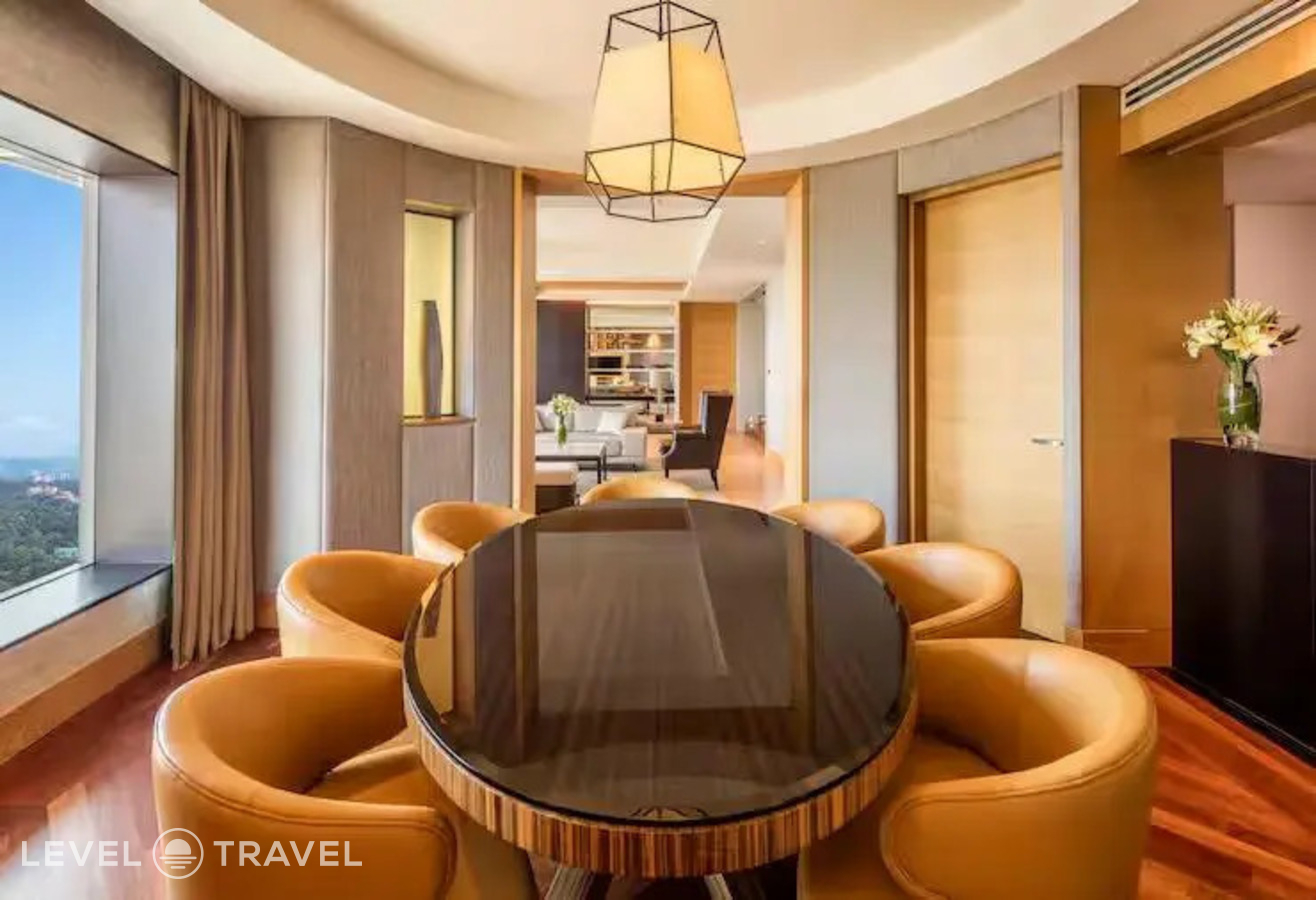 фотографии номера Двухместная Пентхаус двуспальная кровать отеля Hilton Kuala Lumpur в Малайзия(Куала-Лумпур) - фото №8