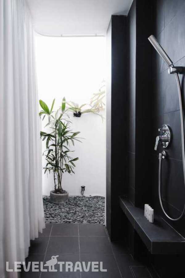 фотографии номера Двухместный номер The Standard 2 отдельные кровати отеля Lloyd's Inn Bali - Chse Certified в Индонезия(Семиньяк) - фото №4