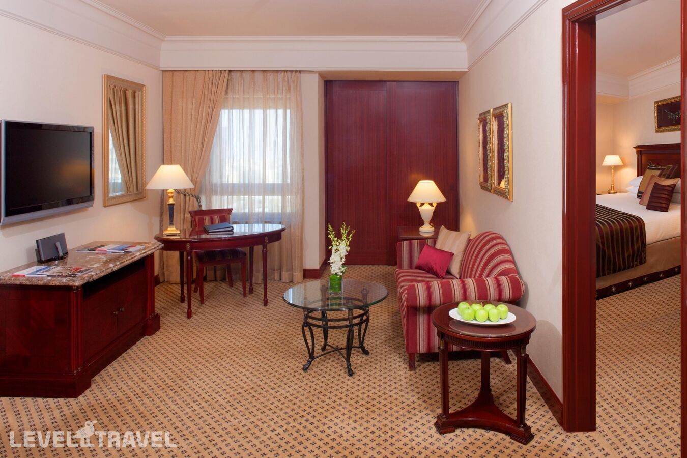 фотографии номера Люкс с видом на бассейн отеля Intercontinental City Stars (Cairo Citystars) в Египет(Каир) - фото №4