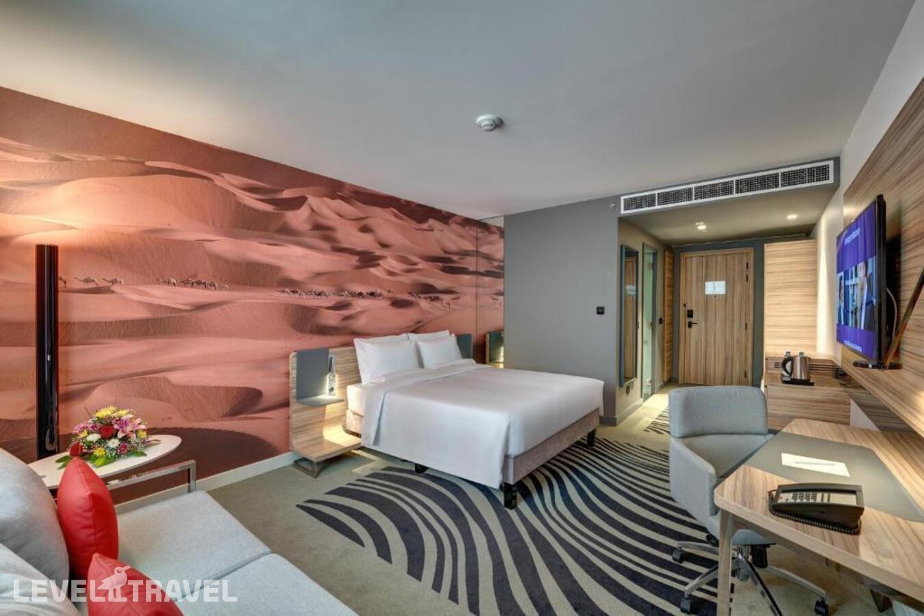 фотографии номера Стандартный номер отеля Novotel Sharjah Expo Centre в ОАЭ(Шарджа) - фото №1