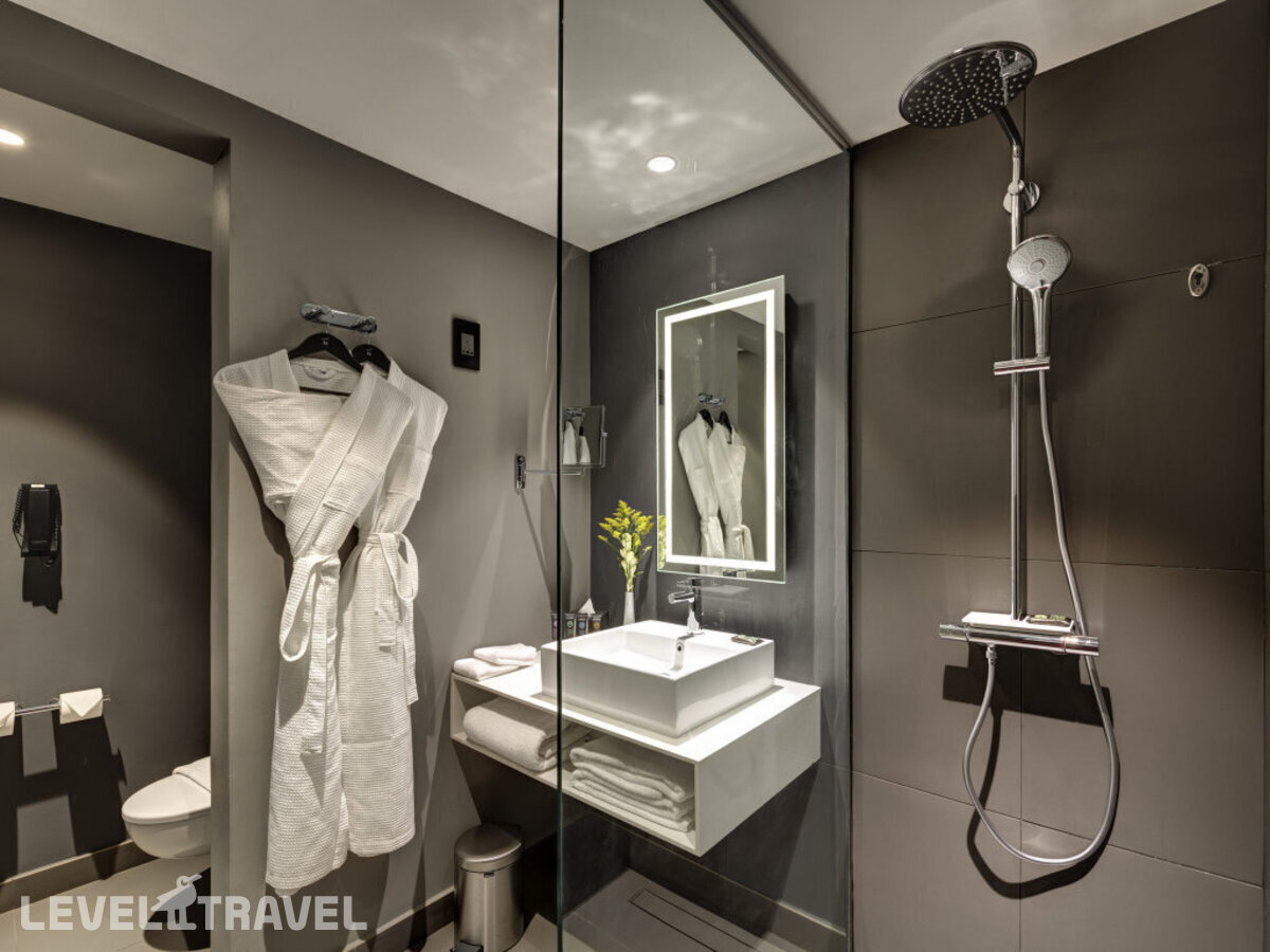 фотографии номера Семейный номер отеля Novotel Sharjah Expo Centre в ОАЭ(Шарджа) - фото №12