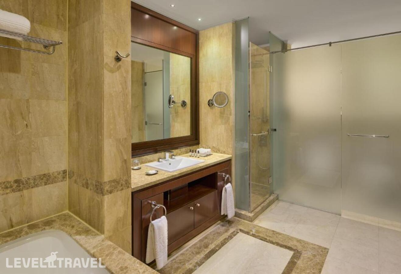 фотографии номера Клубный номер Royal отеля Kempinski Royal Maxim Palace Cairo в Египет(Каир) - фото №3