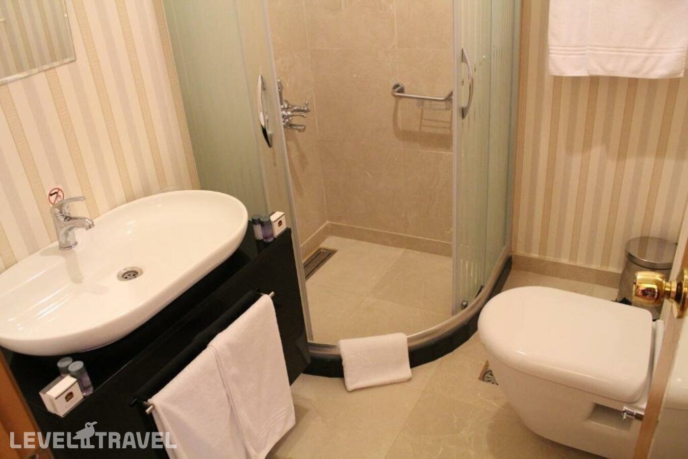 фотографии номера Одноместный номер отеля Bakirkoy Tashan Business & Airport Hotel (Ex. Best Western Tashan Business) в Турция(Бакыркёй) - фото №29