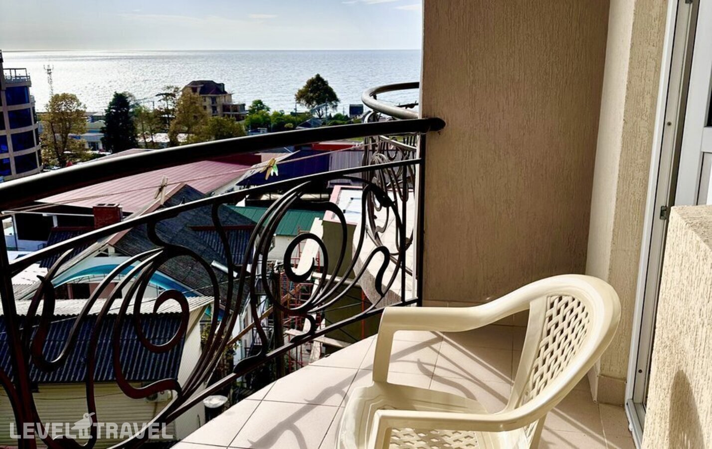фотографии номера Делюкс с видом на море отеля Loo Beach Sea View в Россия(Лоо) - фото №2