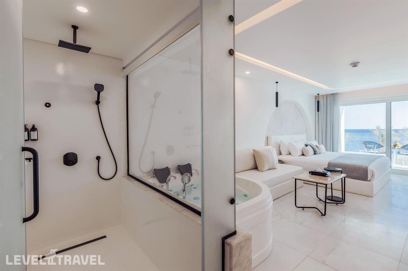 фотографии номера Делюкс с видом на море с джакузи отеля Sunrise White Hills Resort в Египет(Уайт Найт) - фото №6