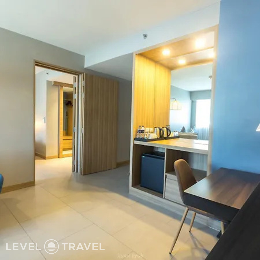 фотографии номера Люкс (2 спальни) отеля Mercure Phuket Patong Journeyhub (Ex. Oakwood Hotel Journeyhub Phuket) в Таиланд(Патонг Бич) - фото №3