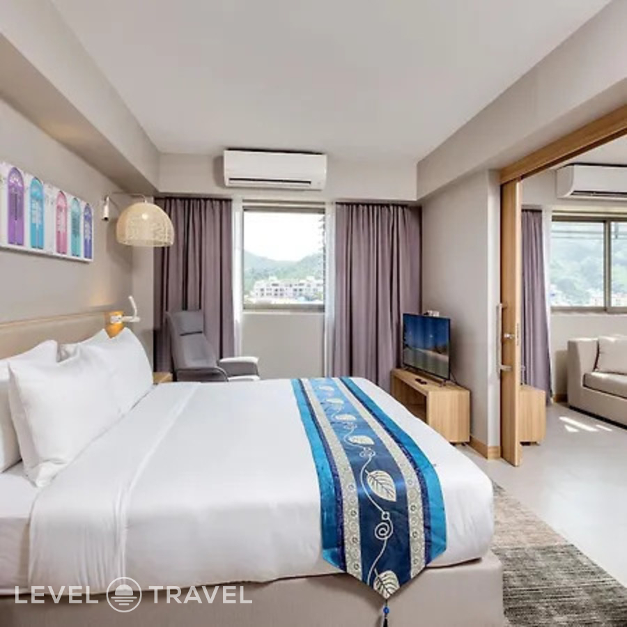 фотографии номера Люкс (2 спальни) отеля Mercure Phuket Patong Journeyhub (Ex. Oakwood Hotel Journeyhub Phuket) в Таиланд(Патонг Бич) - фото №2
