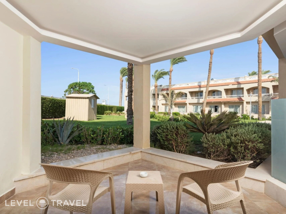 фотографии номера Делюкс с видом на сад (две односпальные кровати) отеля Beach Albatros Resort Hurghada в Египет(Хургада (город)) - фото №2