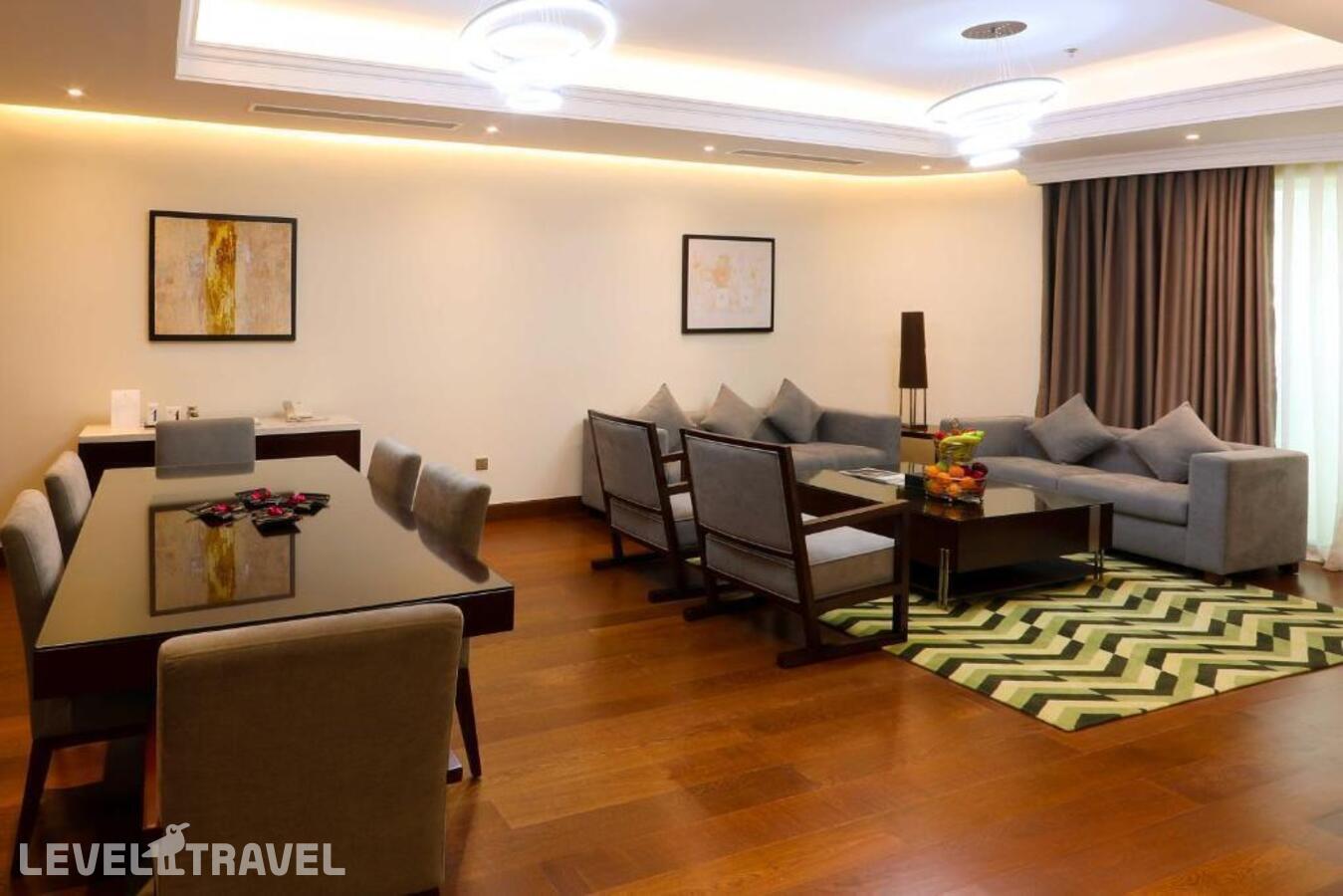 фотографии номера Апартаменты (4 спальни) отеля Number One Tower Suites в ОАЭ(Дубай Джумейра) - фото №5