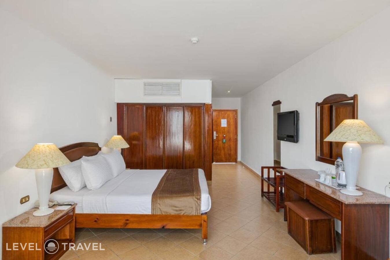 фотографии номера Стандартный с боковым видом на море отеля Marlin Inn Azur в Египет(Хургада (город)) - фото №2