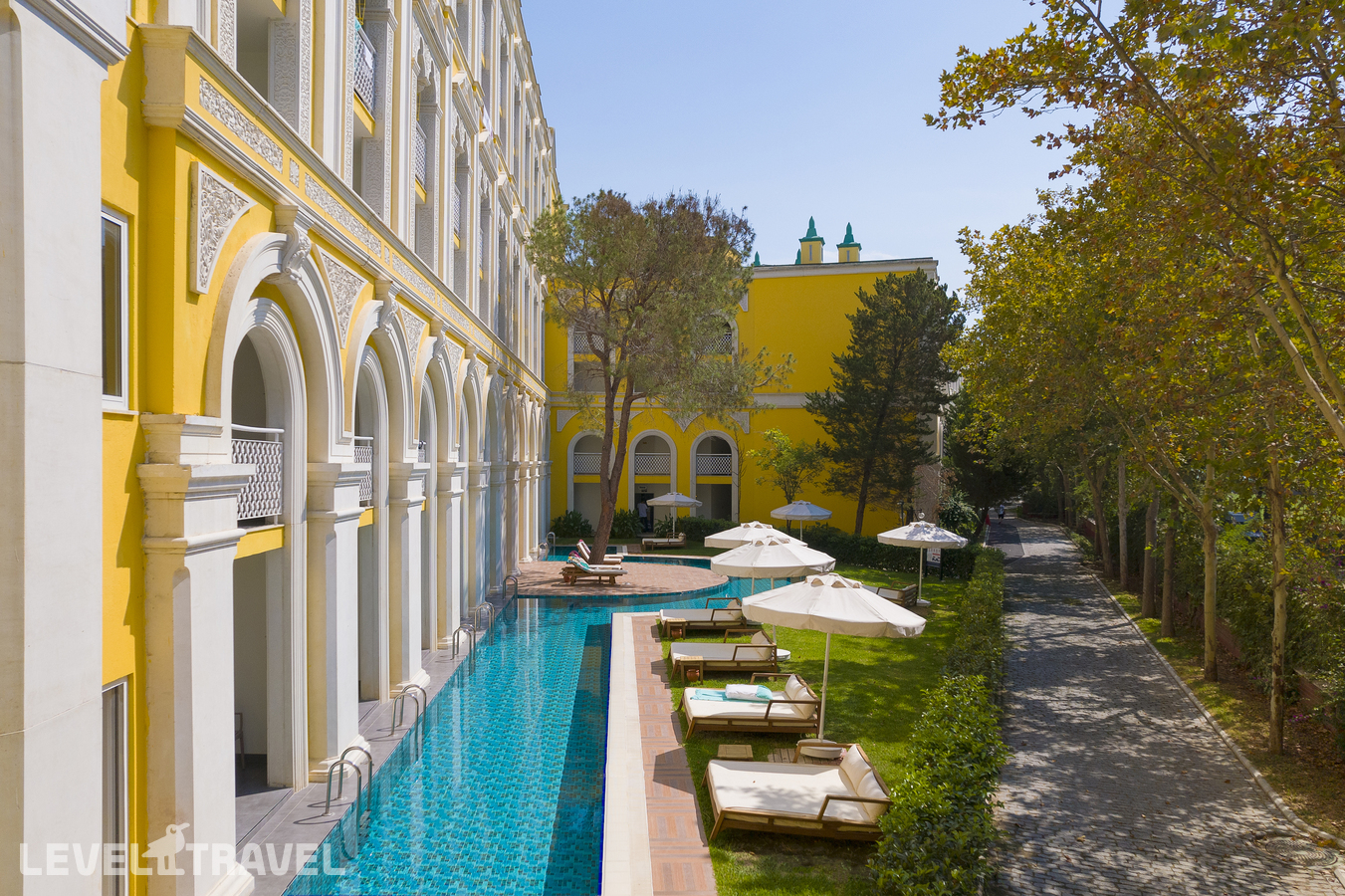 фотографии номера Улучшенный Swim Up отеля Kremlin Palace (Ex. Asteria Kremlin Palace) в Турция(Кунду) - фото №2