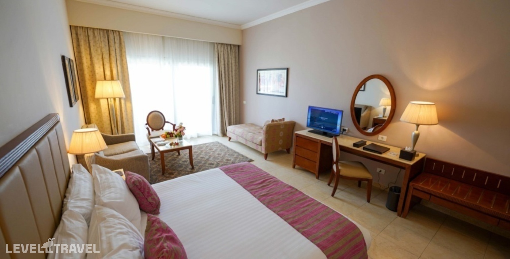 фотографии номера Делюкс (две односпальные кровати) отеля Baron Palace Resort Sahl Hasheesh в Египет(Сахл Хашиш) - фото №2