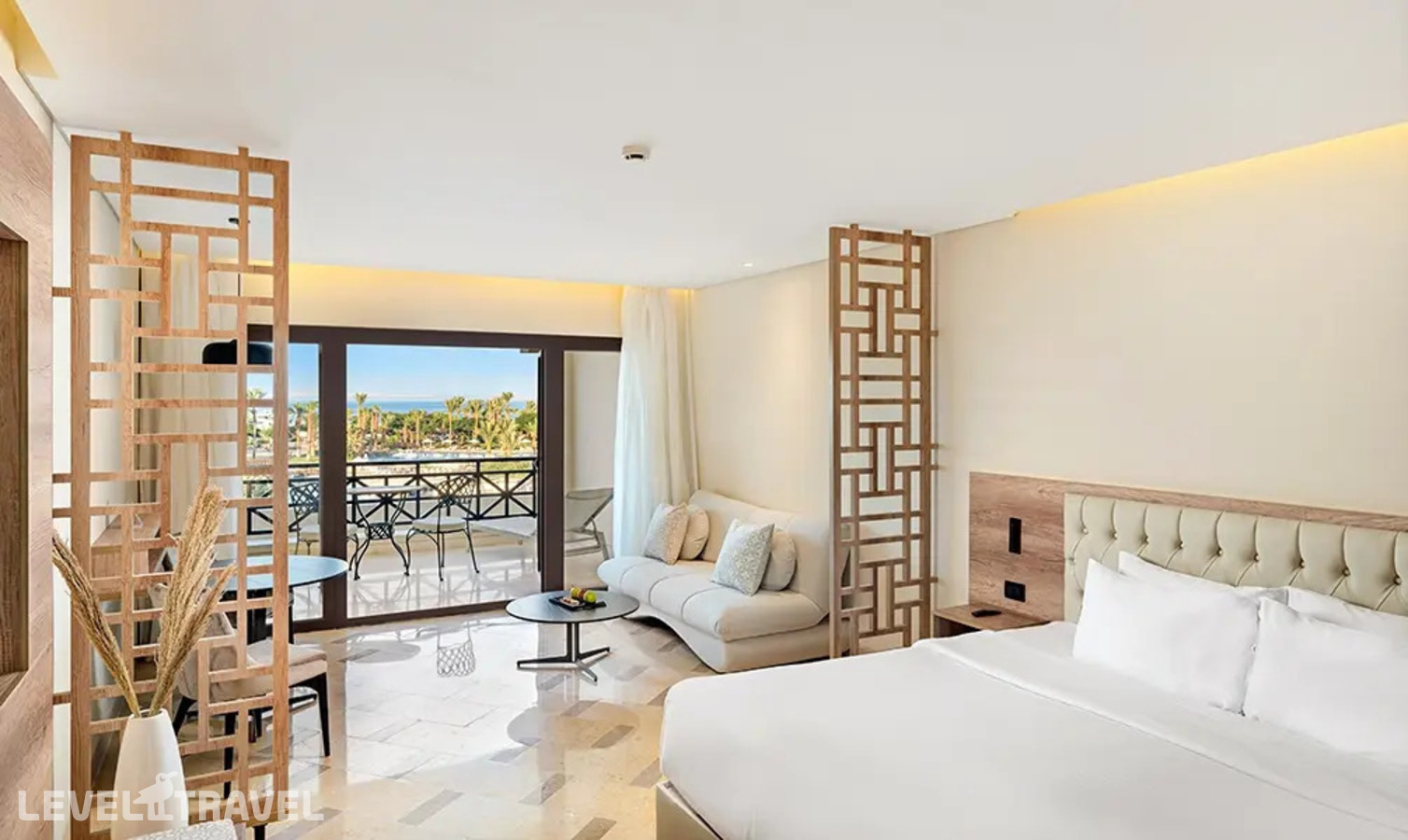 фотографии номера Люкс Elite с видом на море отеля Steigenberger Aldau Beach Hotel в Египет(Хургада (город)) - фото №2