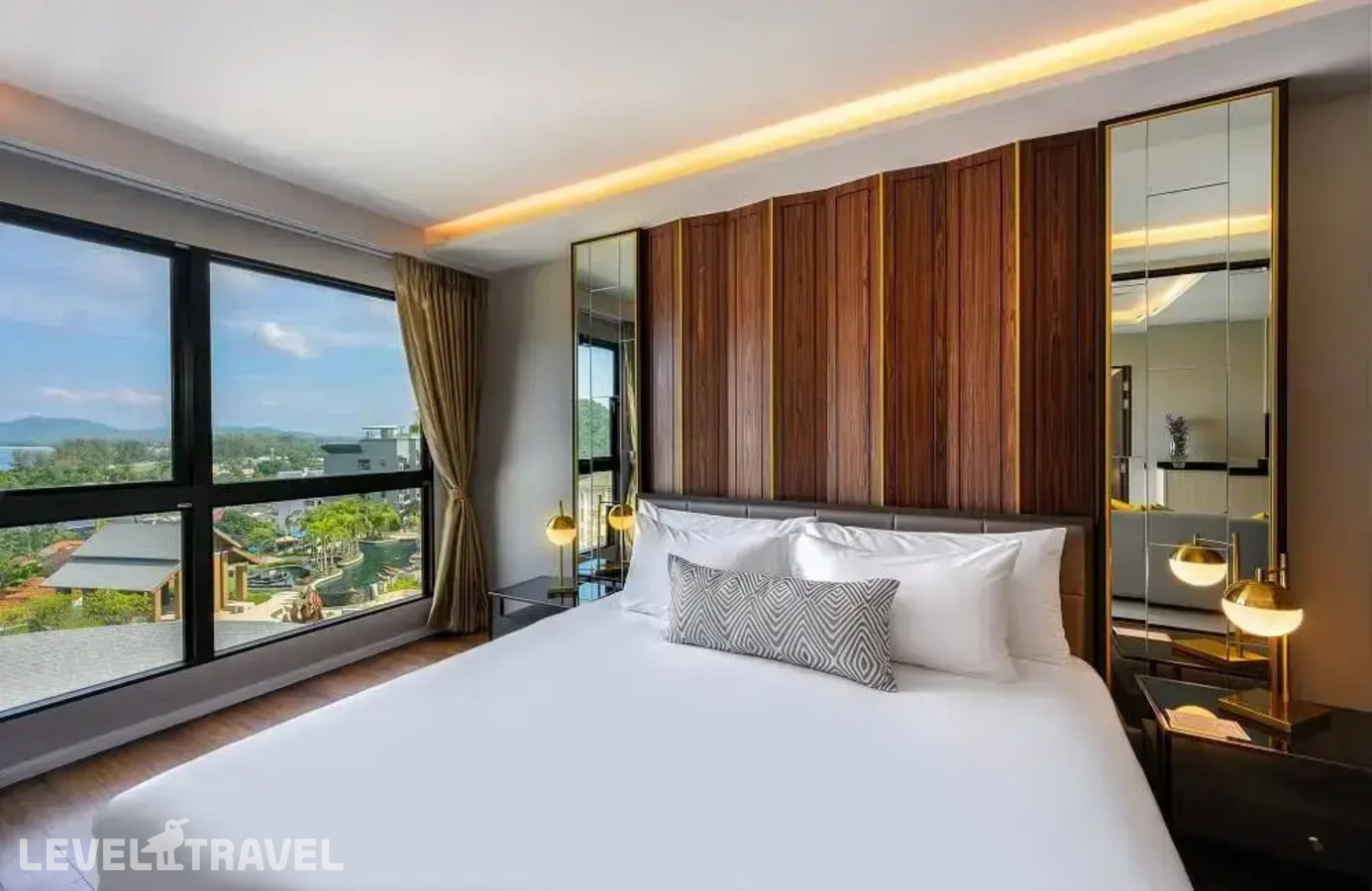 фотографии номера Люкс Гранд с видом на океан (2 спальни) отеля Mida Grande Villas Phuket (Ex. Mida Grande Resort Phuket) в Таиланд(Сурин Бич) - фото №2