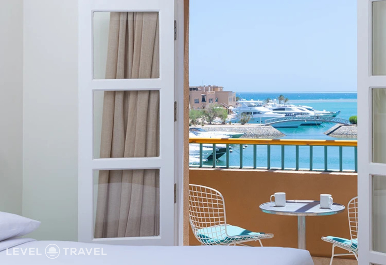 фотографии номера Улучшенный с видом на море отеля Captains Inn Hotel в Египет(Эль Гуна) - фото №3
