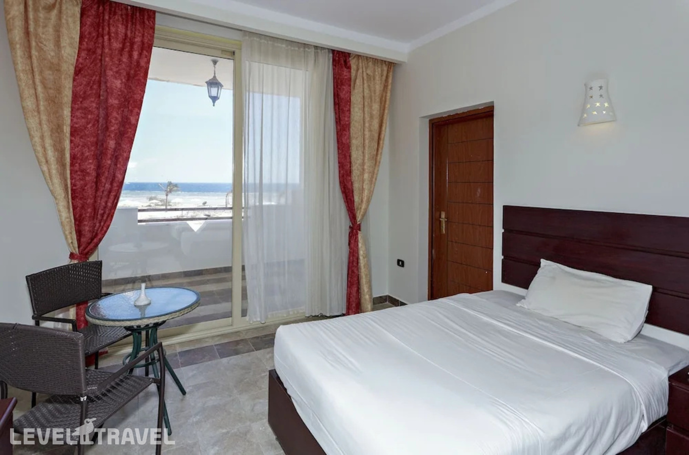 фотографии номера Комфорт с видом на сад отеля The Three Corners Equinox Beach Resort в Египет(Марса Алам) - фото №6