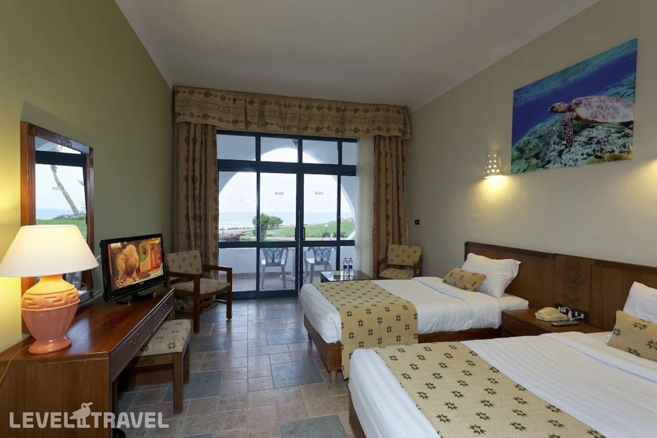 фотографии номера Комфорт с видом на сад отеля The Three Corners Equinox Beach Resort в Египет(Марса Алам) - фото №1