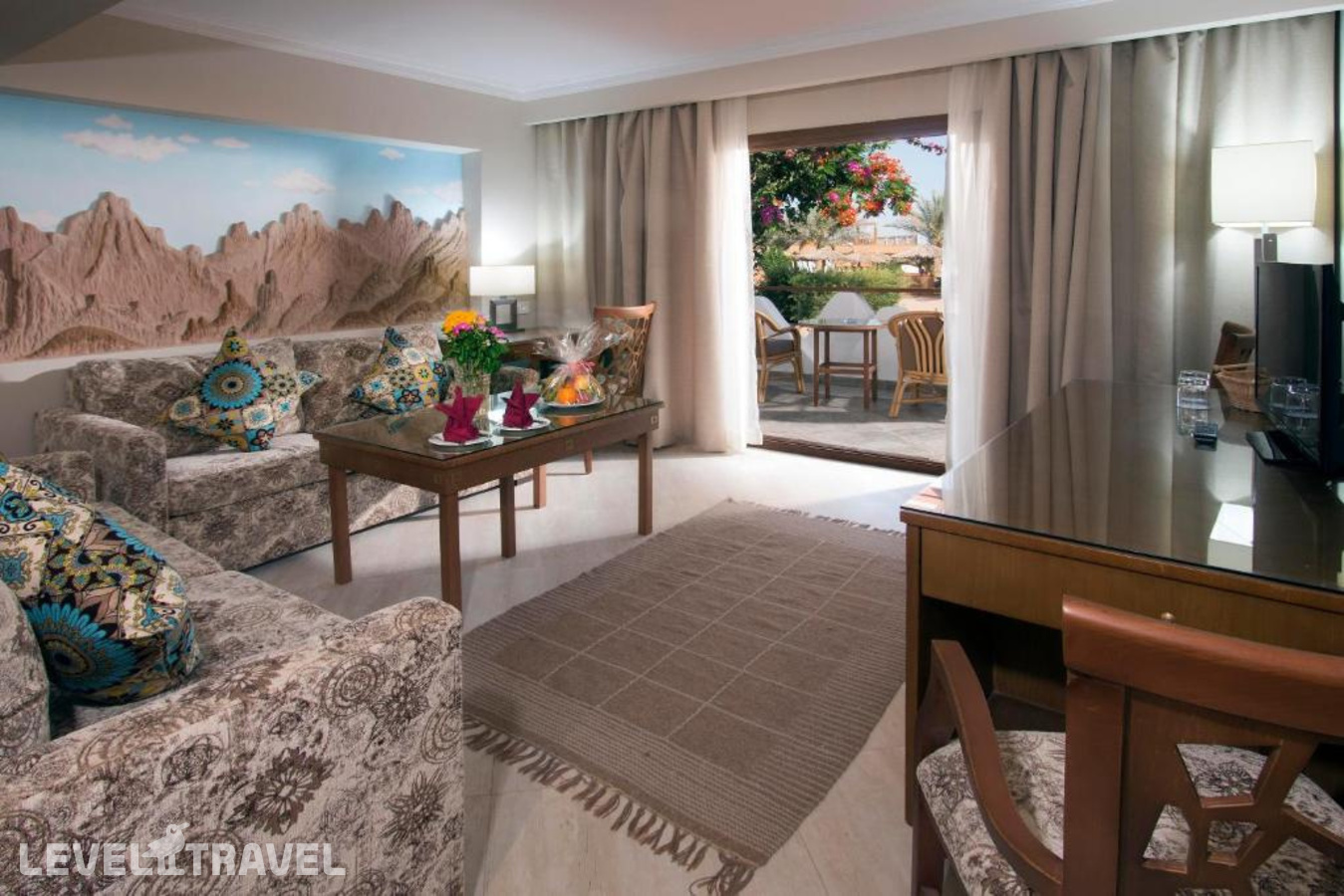 фотографии номера Люкс роскошный с видом на море отеля Swiss Inn Resort Dahab в Египет(Дахаб) - фото №3
