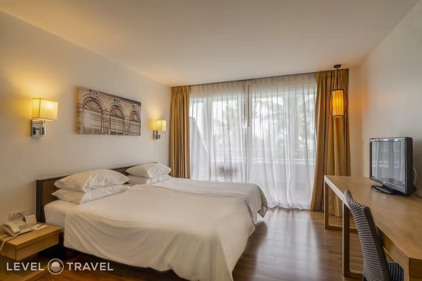 фотографии номера Делюкс с видом на сад отеля Best Western Phuket Ocean Resort & Spa в Таиланд(Карон Бич) - фото №1