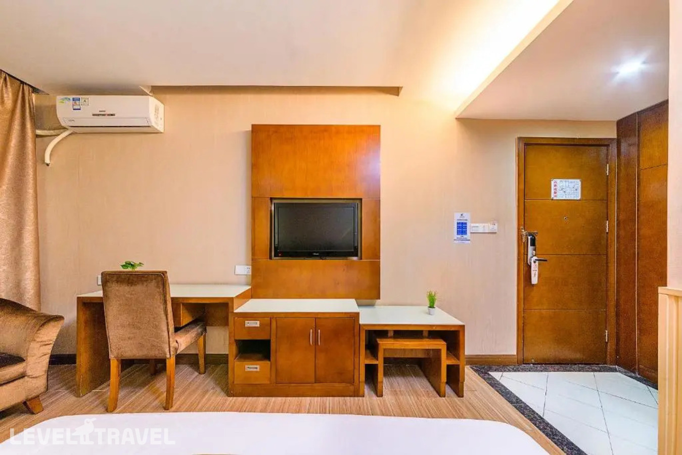 фотографии номера Улучшенный (две односпальные кровати) отеля Kaiserdom Hotel Airport Branch в Китай(Гуанчжоу) - фото №4