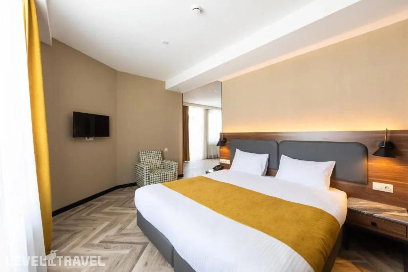 фотографии номера Люкс Executive с балконом отеля Отель Komorebi Bakuriani Resort в Грузия(Бакуриани) - фото №2