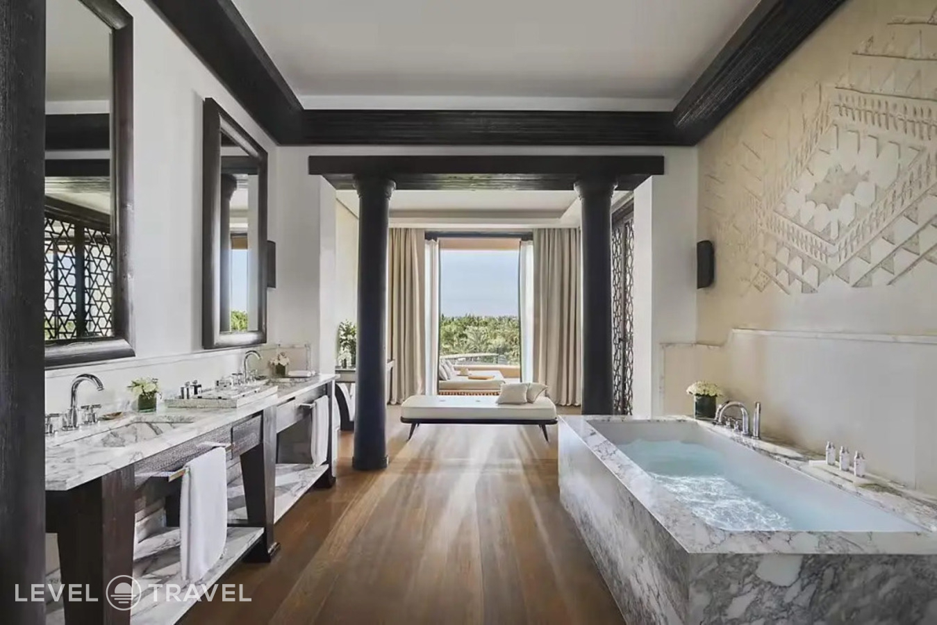 фотографии номера Двухместный люкс Atlas двуспальная кровать отеля Mandarin Oriental Marrakech в Марокко(Марракеш) - фото №2