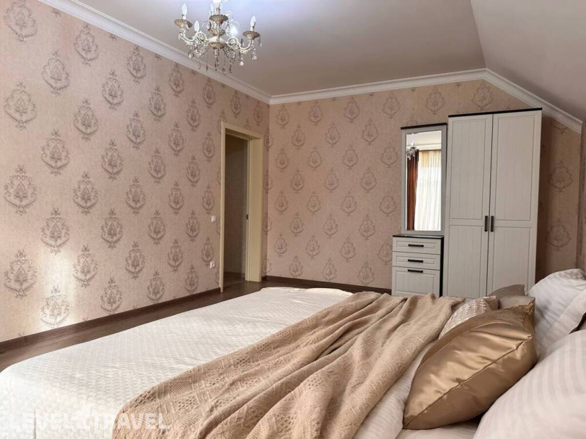 фотографии номера Апартаменты Дуплекс с балконом и с красивым видом из окна отеля Апартаменты Пентхаус На Батырая в Россия(Махачкала) - фото №17