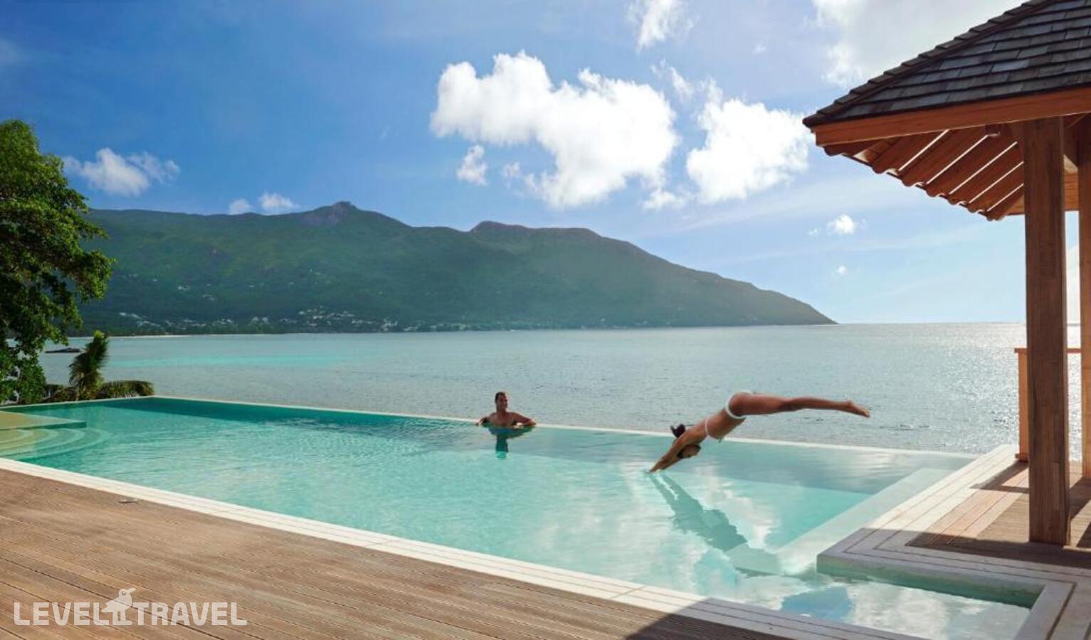 фотографии номера Вилла с видом на океан (2 спальни) отеля Hilton Seychelles Northolme Resort & Spa (Adults Only 13+) в Сейшелы(о. Маэ) - фото №2