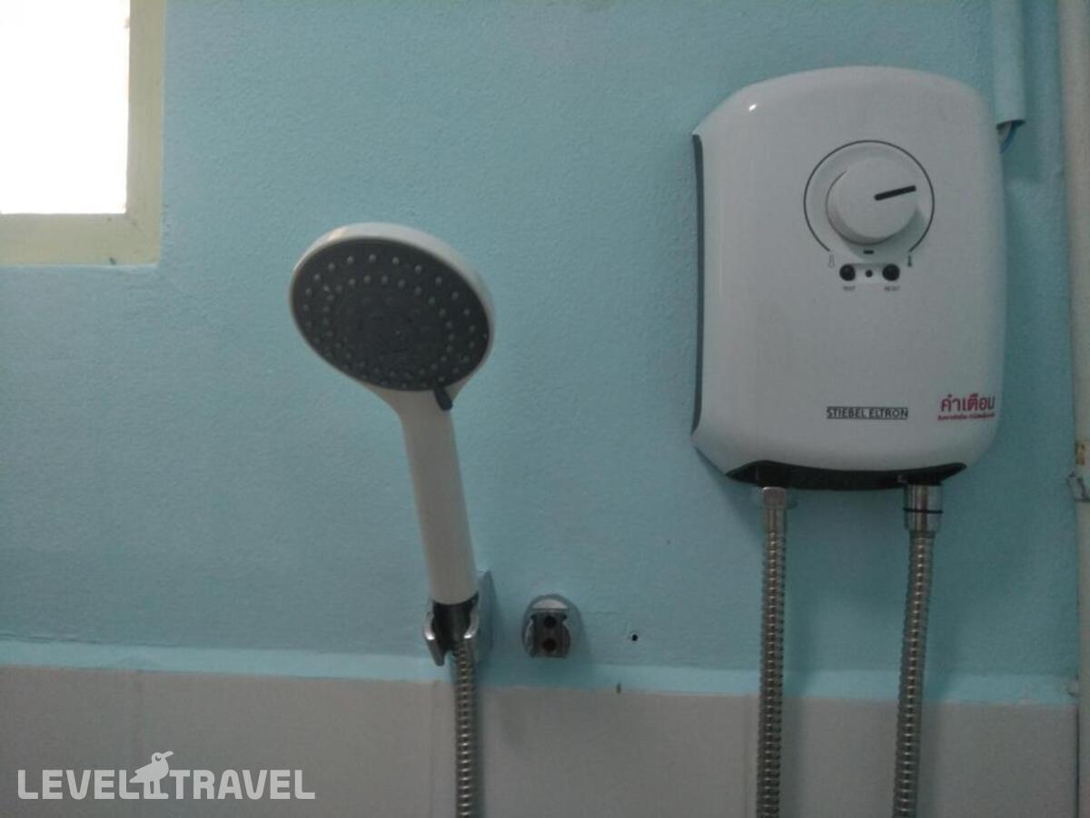 фотографии номера Стандартный номер отеля Sindy Hostel в Таиланд(Центральная Паттайя) - фото №1
