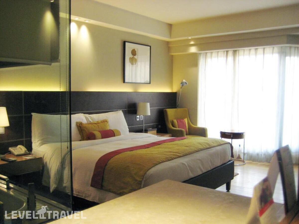 фотографии номера Делюкс отеля The Lalit New Delhi в Индия(Нью-Дели) - фото №2