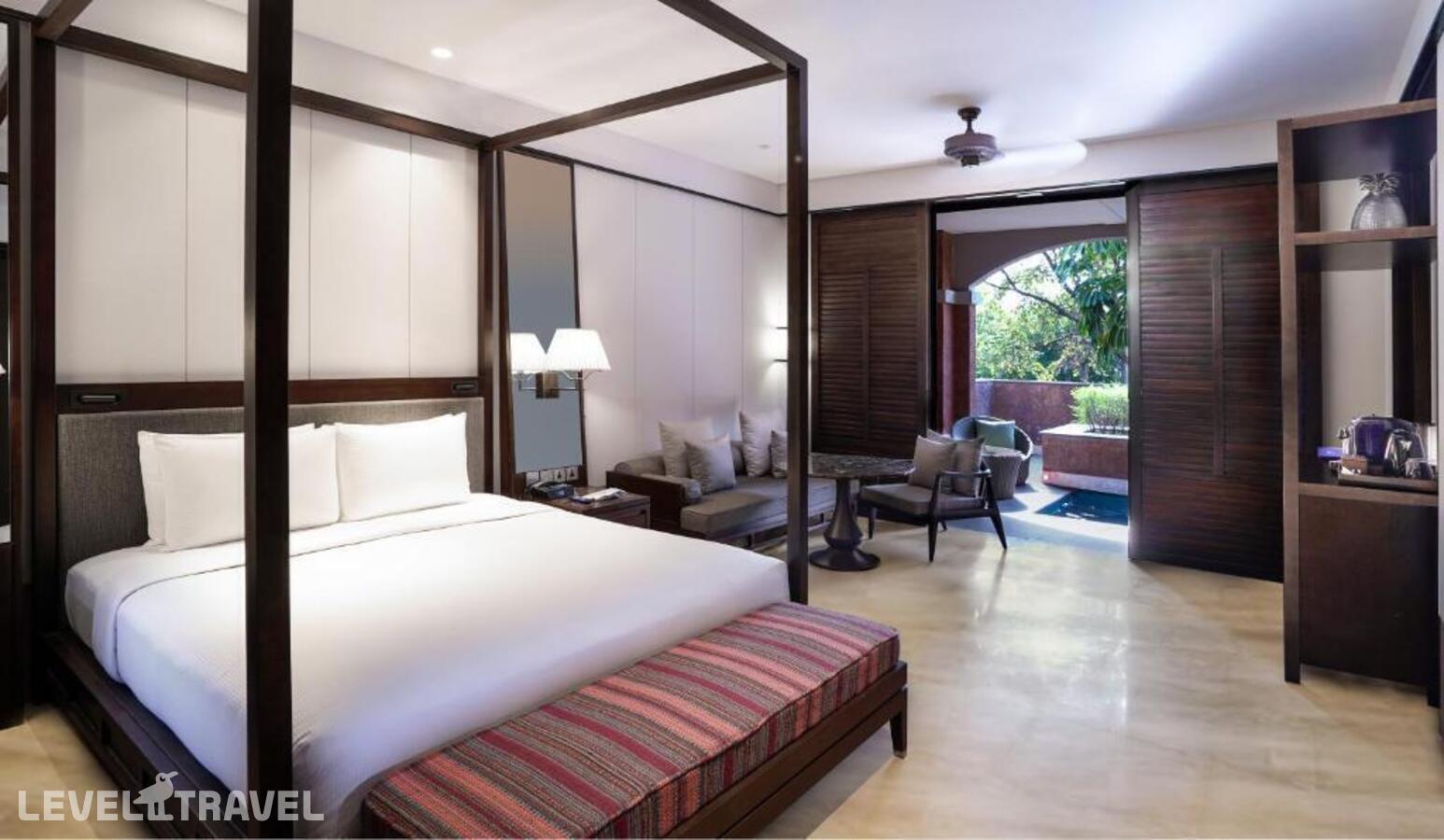 фотографии номера Номер Premium с видом на реку отеля Hilton Goa Resort Candolim в Индия(Северный Гоа) - фото №11