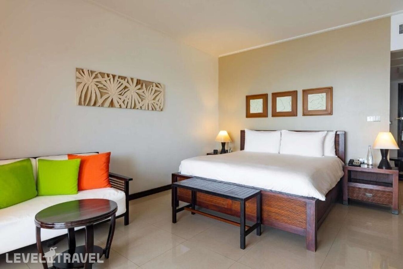 фотографии номера Гранд делюкс с видом на океан отеля Double Tree By Hilton Seychelles Allamanda Resort & Spa в Сейшелы(о. Маэ) - фото №22