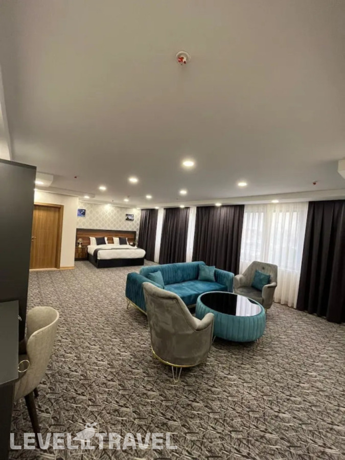 фотографии номера Люкс с видом на город отеля El Emin Istanbul Hotel в Турция(Кючюкчекмедже) - фото №1
