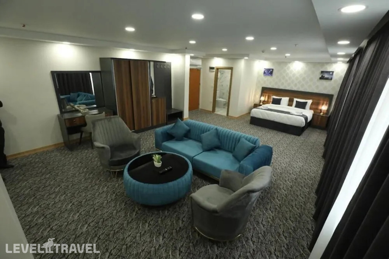 фотографии номера Люкс с видом на город отеля El Emin Istanbul Hotel в Турция(Кючюкчекмедже) - фото №4