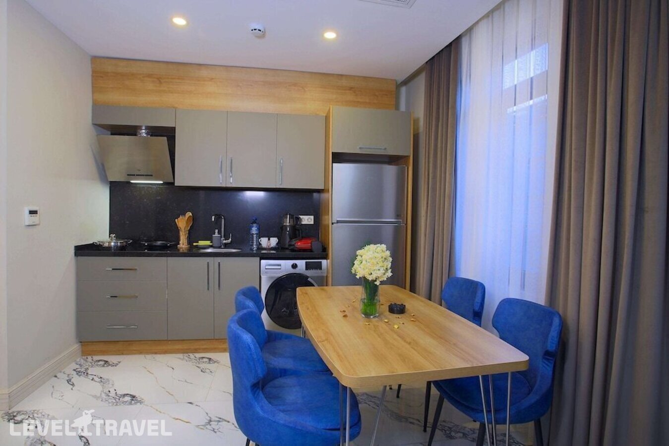 фотографии номера Полулюкс отеля Princely Suites в Турция(Шишли) - фото №17