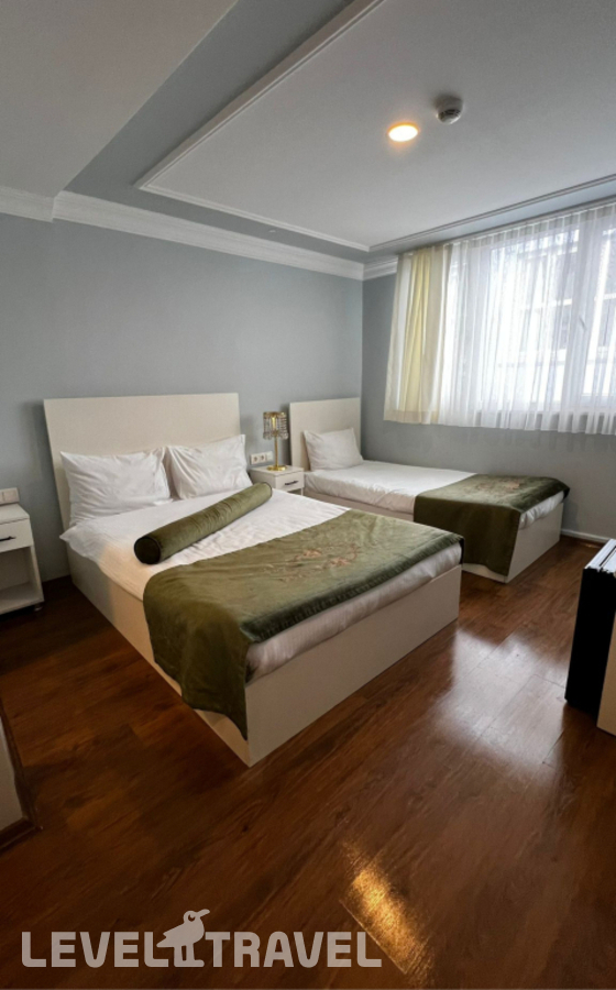 фотографии номера Семейный люкс с красивым видом из окна отеля Bali Star City Hotel в Турция(Бейоглу) - фото №3