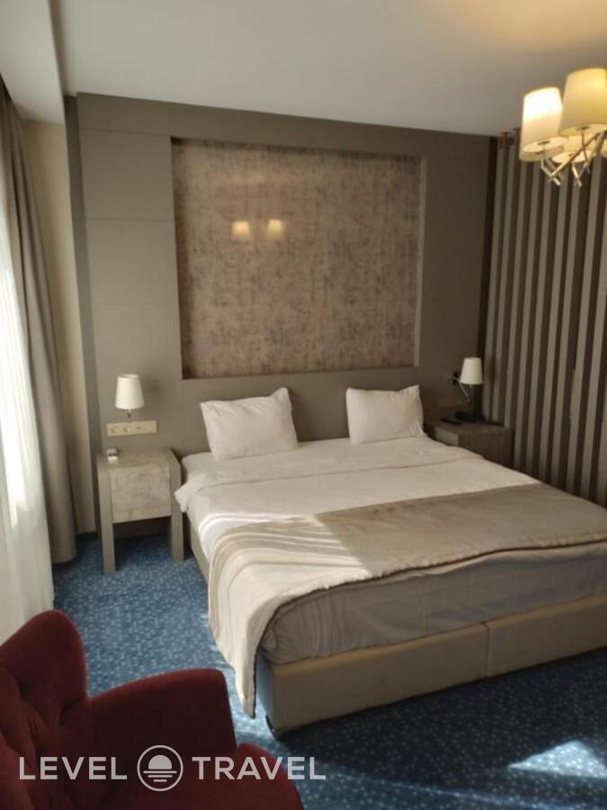 фотографии номера Трехместный делюкс отеля Acar Suite Hotel в Турция(Бешикташ) - фото №13